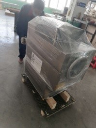 Delivery small model DCCZ4-5 to customer in UK