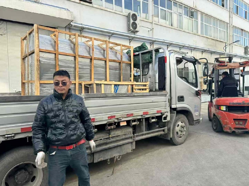 Electromagnetic roasting machine delivery to Shandong