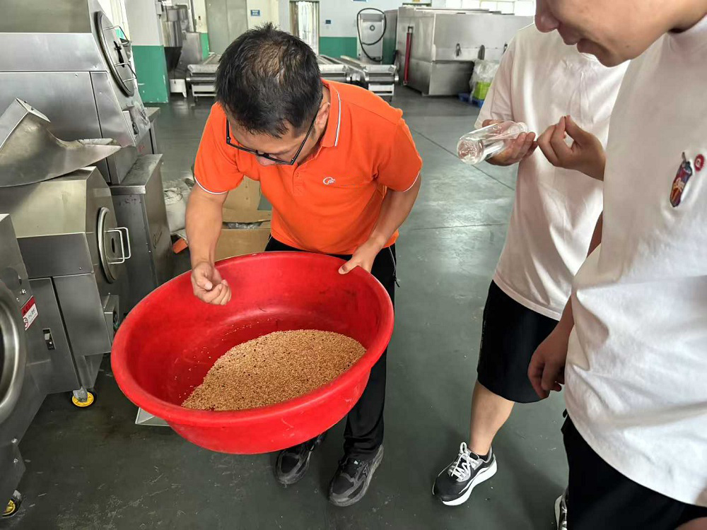 The customer tested and processed the puffed rice.
